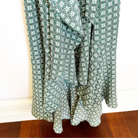 Max Studio Women’s NWT Green Patterned Ruffle Wrap Belted Midi High Low Dress XS - Picture 7 of 10